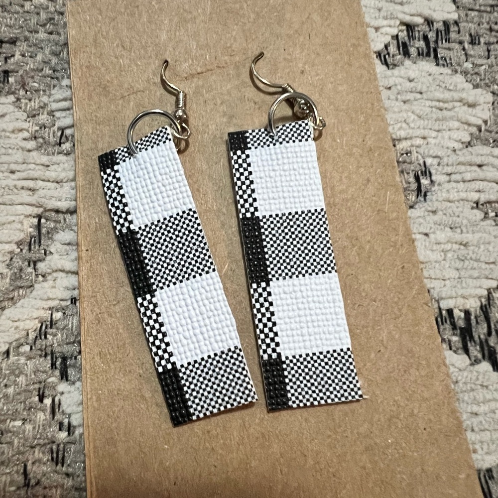 Skinny plaid earrings